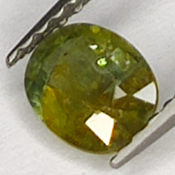 0.64ct Saphir vert coupe ovale 5.8x4.6mm