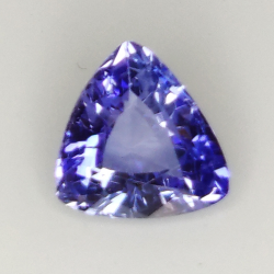 1,30ct Blauer Saphir Trilliantschliff 7,3x6,7mm