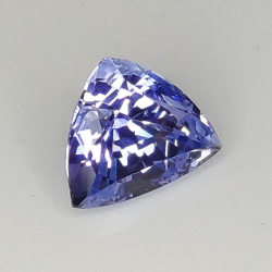 1.23ct Blue Sapphire trilliant cut 6.9x5.7mm