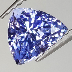 1.23ct Blue Sapphire trilliant cut 6.9x5.7mm