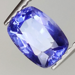 1,08ct Blauer Saphir Kissenschliff 6,7x4,8mm