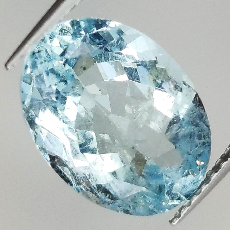 4.20ct Acquamarina taglio ovale 12.5x9.1mm