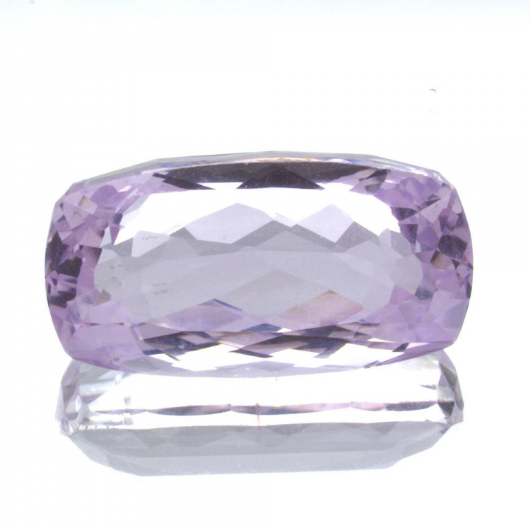 15,16ct. Kunzite Cushion Cut