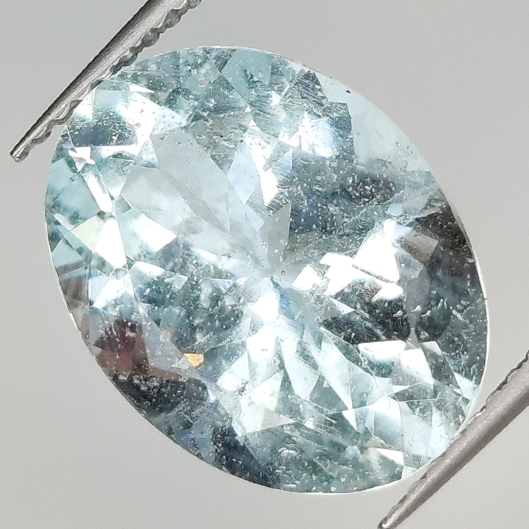 6.65ct Aguamarina talla oval 14.5x11.0mm