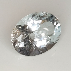 3.28ct Aigue-marine coupe ovale 11.8x8.9mm