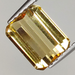 1,73ct Champagner Topas smaragdschliff 7,6x5,9mm