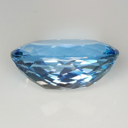 14.33ct Blautopas ovalerschliff 17.7x12.4mm