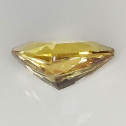 1.64ct Champagne Topaz taglio trillante 9.4x7.1mm