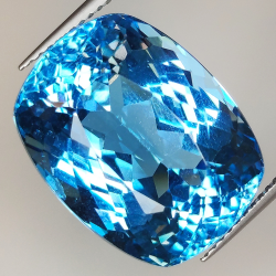 27.35ct Topazio Blu taglio cuscino 19.1x14.7mm