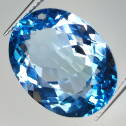 18.44ct Blautopas ovalerschliff 19.1x14.5mm