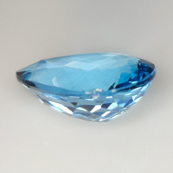 22.67ct Topacio Azul talla pera 21.3x15.8mm