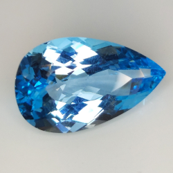 19.14ct Topaze Bleue coupe poire 22.3x13.7mm