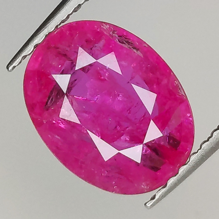 2.86ct Ruby oval cut 10.0x7.6mm