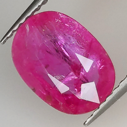 2.21ct Ruby oval cut 9.9x7.1mm