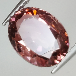 2.62ct Rubelit-Turmalin ovalschliff 8.6x6.7mm