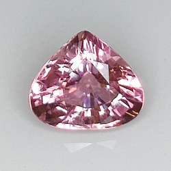 3.17ct Rubellit-Turmalin Birnenschliff 10.5x9.0mm