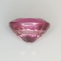 2.50ct Tormalina Rubelite taglio ovale 9.4x7.4mm