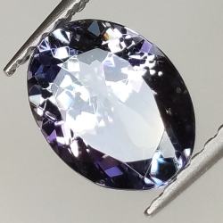 1.81ct Tanzanite taglio ovale 8.4x6.4mm