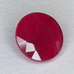 0,66ct Rubin rundschliff 5,2x5,1mm