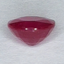 0,66ct Rubin rundschliff 5,2x5,1mm