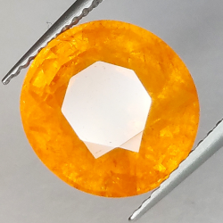 8.82ct Granat Fanta Mandarine Spessartin ovalschliff 11.8x11.0mm