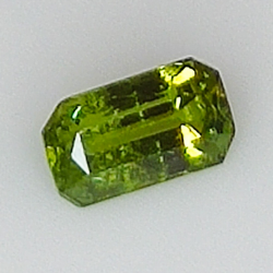 0.93ct Demantoid Garnet radiant cut 7.0x3.9mm