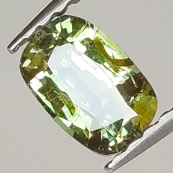 0.58ct Alejandrita Cambio de Color talla cojín 6.0x4.0mm