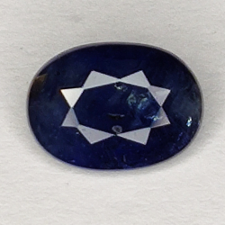 0.97ct Saphir Bleu coupe ovale 7x5mm