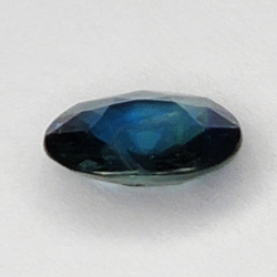 0.63ct Zafiro Azul talla oval 6x4mm