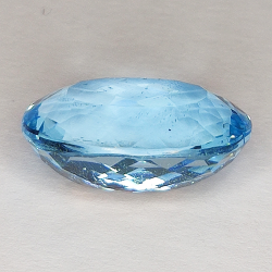 17.26ct Blauer Topas ovalschliff 18.2x13.2mm