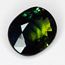 0.76ct Saphir Vert coupe ovale 6.0x5.0mm