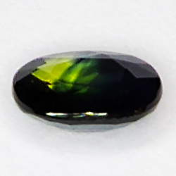 0.76ct Saphir Vert coupe ovale 6.0x5.0mm