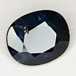 0.91ct Bleue Saphir coupe ovale 6.0x5.0mm