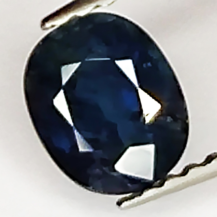 0.91ct Blauer Saphir Ovalschliff 6.0x5.0mm