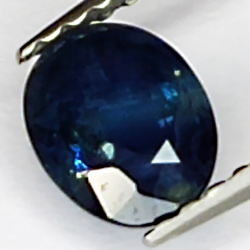 0.78ct Blauer Saphir Ovalschliff 6.0x4.9mm