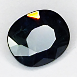 0.95ct Blauer Saphir Ovalschliff 5.9x4.9mm