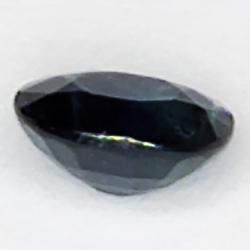 0.95ct Blauer Saphir Ovalschliff 5.9x4.9mm