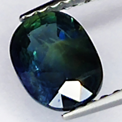 1.16ct Bleue Saphir coupe ovale 7.1x5.1mm