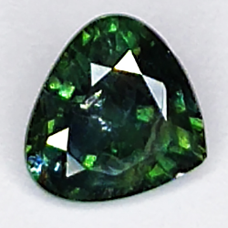 1.08ct Saphir Vert coupe poire 6.6x6.1mm