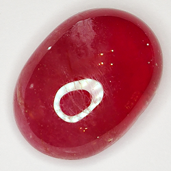 18.16ct Rubino cabochon ovale 17.5x12.8mm