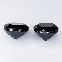 43.66ct Coppia Spinello Nero taglio rotondo 10.9x10.9mm