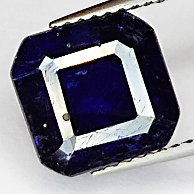 4.48ct Saphir Bleu coupe émeraude 9.2x8.9mm