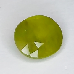 2.70ct Zaffiro verde taglio ovale 8.4x7.6mm