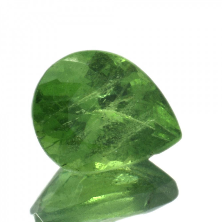 0,95ct Tsavorite Pear Cut