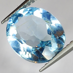 3.82ct Blue Topaz oval cut 10.8x8.9mm