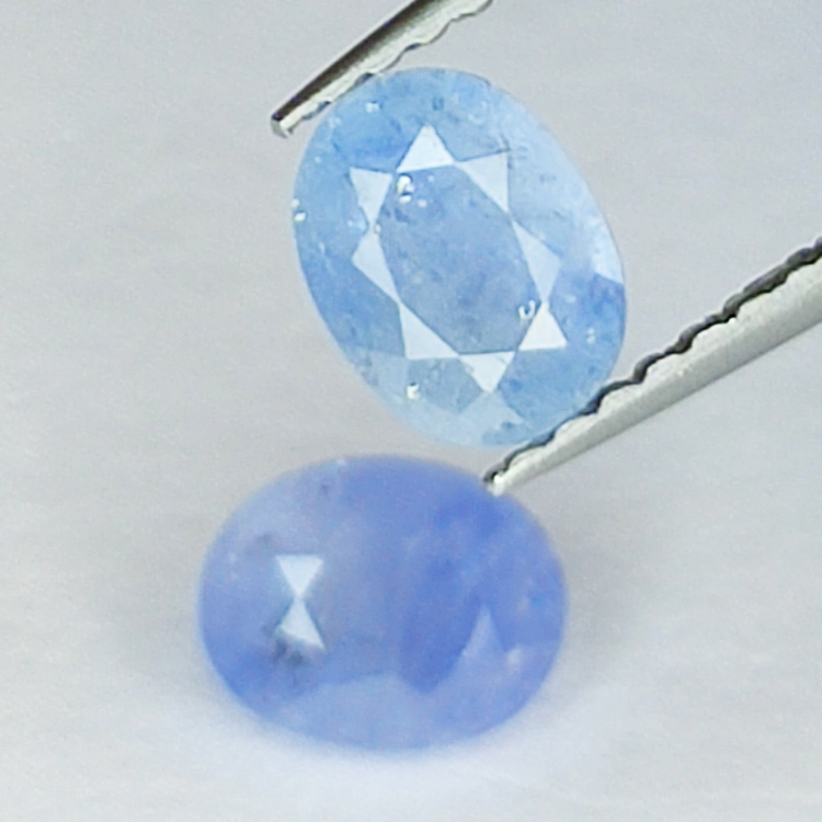 1.84ct Paar Blauer Saphir Ovalschliff 6.2x5.0mm