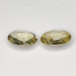 2.28ct Pair Green Sapphire oval cut 7.9x2.9mm