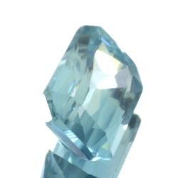 2,25ct. Natural Zircon Emerald Cut