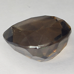 30.42ct Quartz Fumé coupe poire 20x20mm