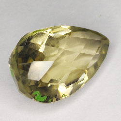 18.20ct Quarzo Fumé taglio pera 20x13mm